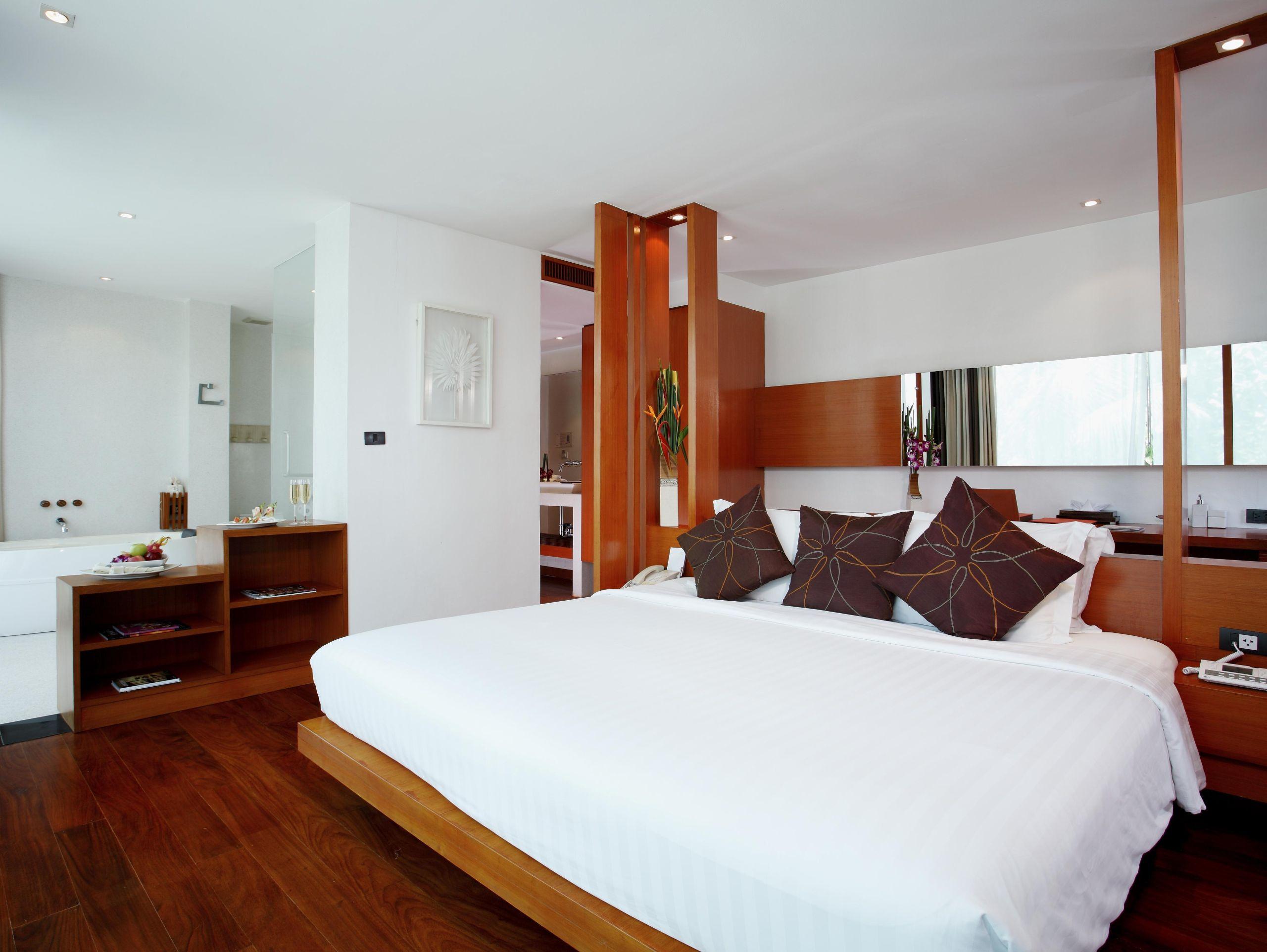 La Flora Resort Patong Kültér fotó
