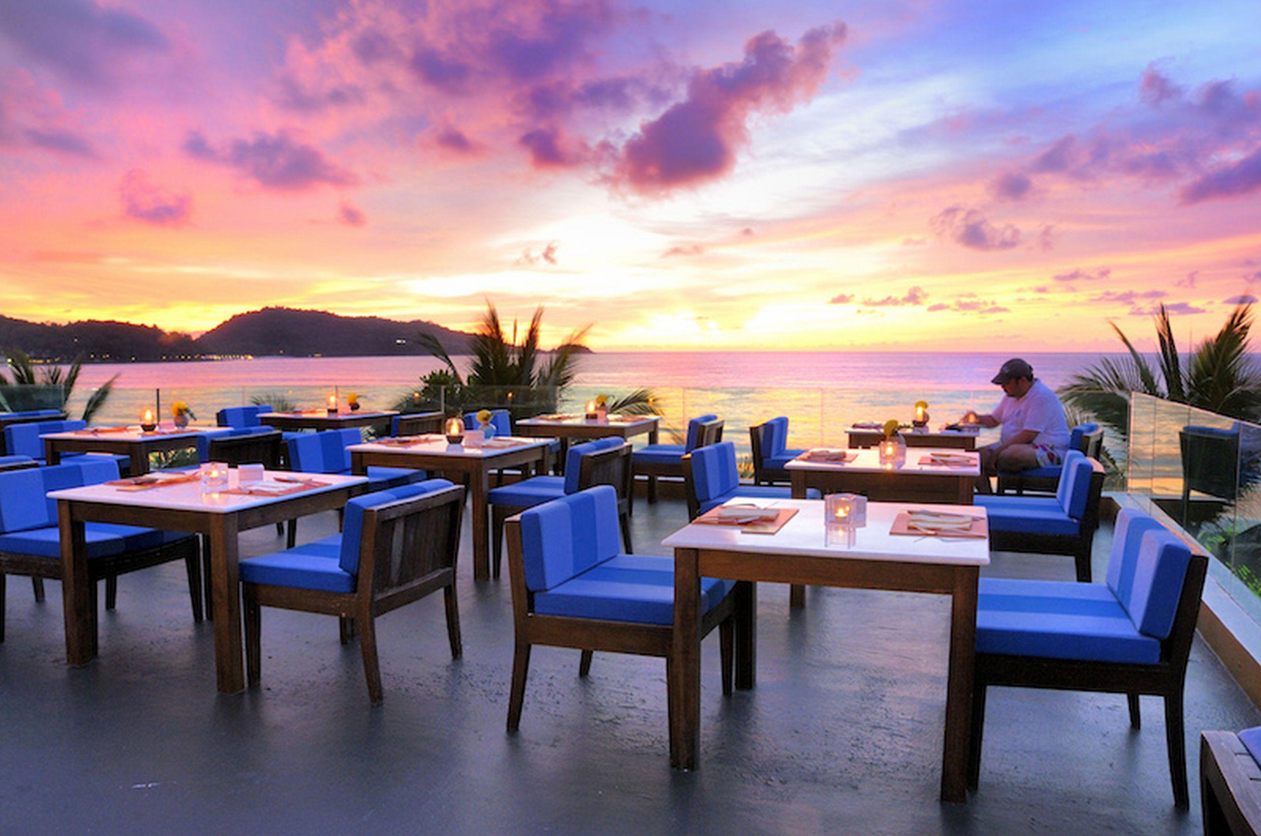 La Flora Resort Patong Étterem fotó