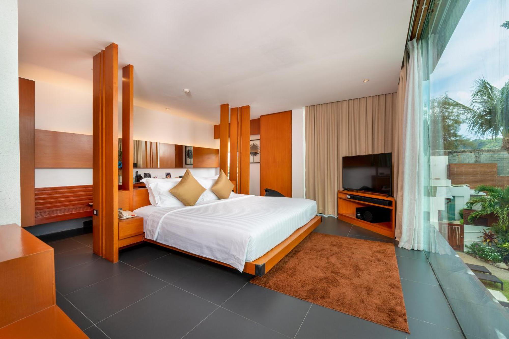 La Flora Resort Patong Kültér fotó