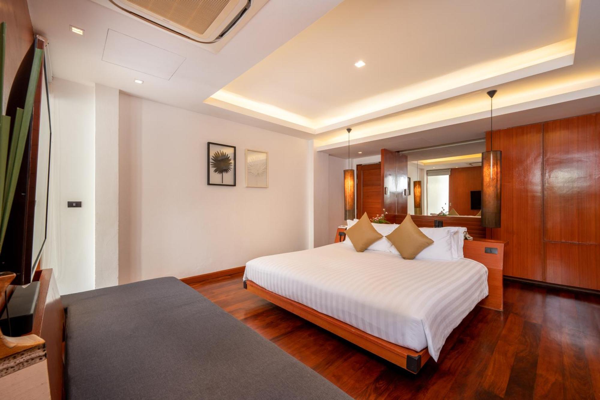 La Flora Resort Patong Kültér fotó