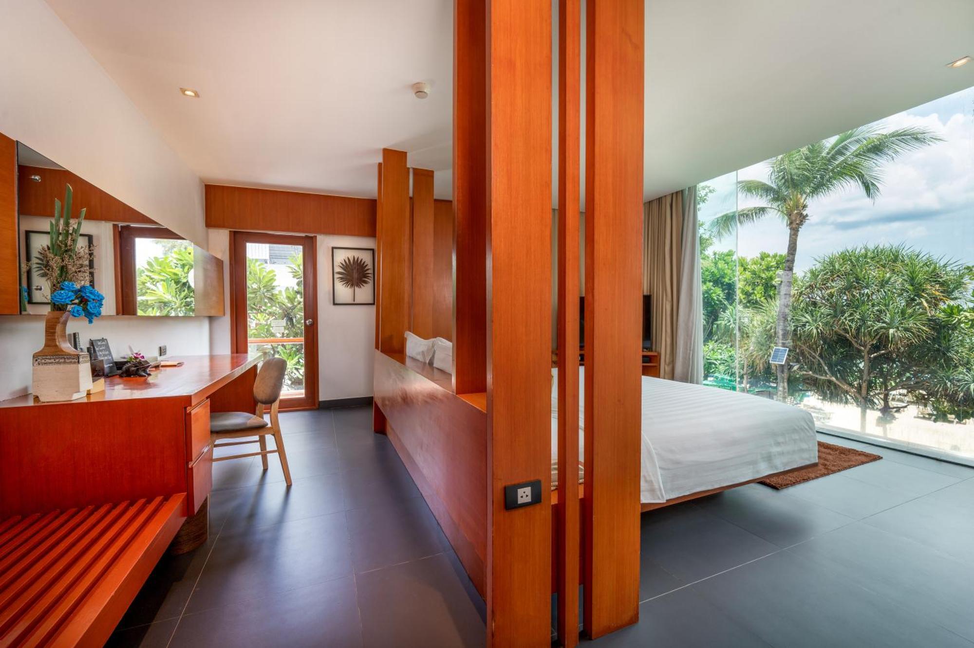 La Flora Resort Patong Kültér fotó