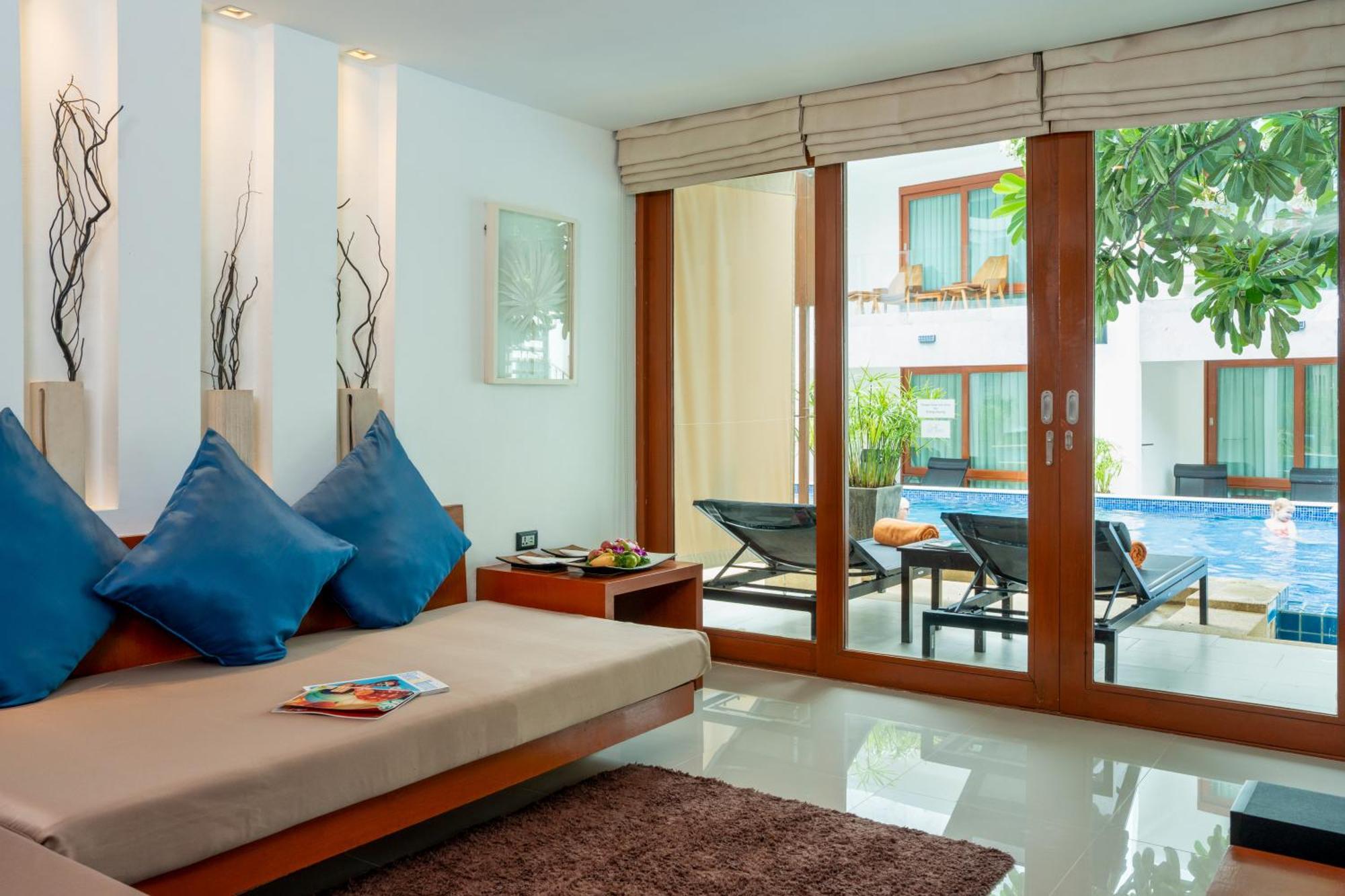 La Flora Resort Patong Kültér fotó