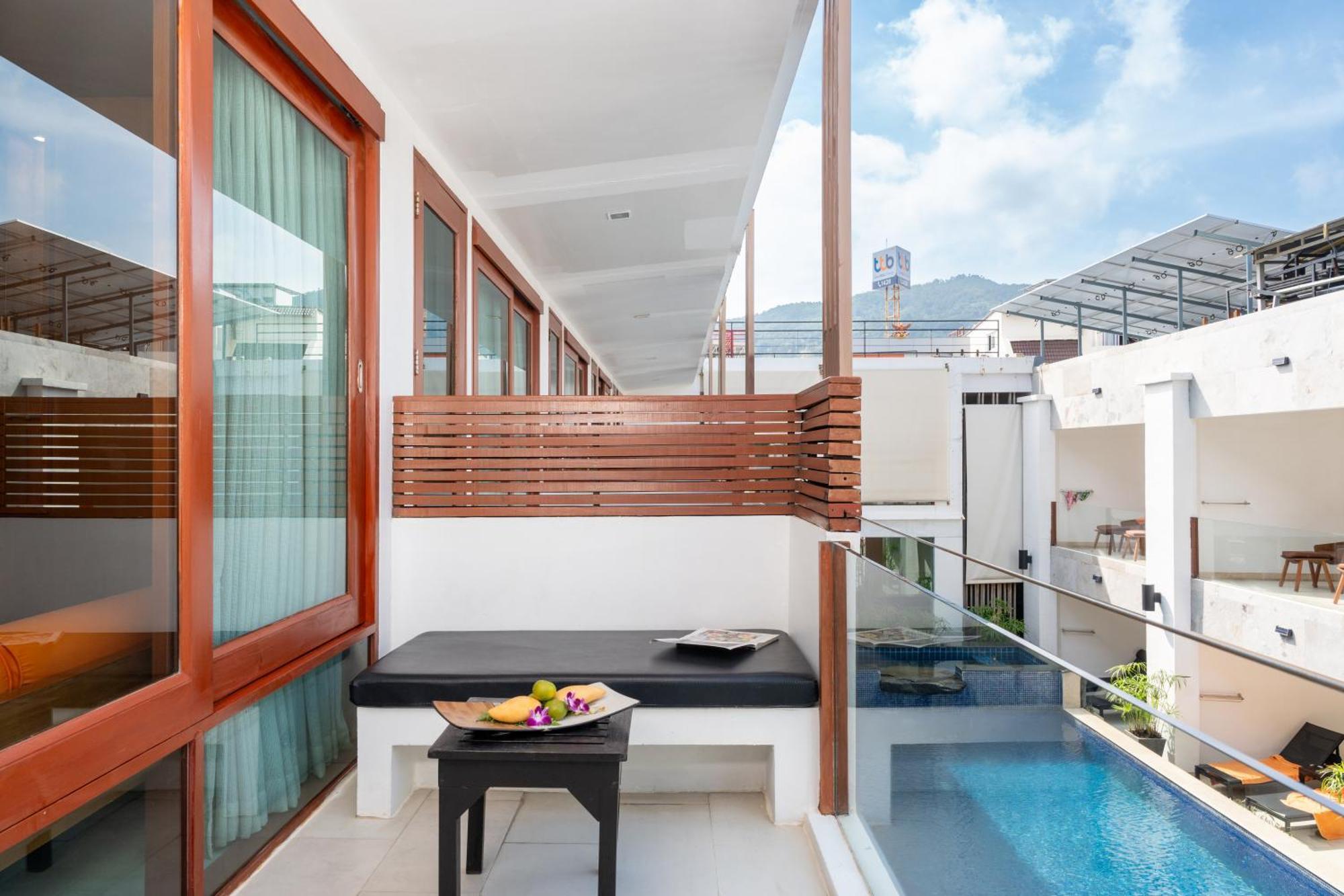 La Flora Resort Patong Kültér fotó