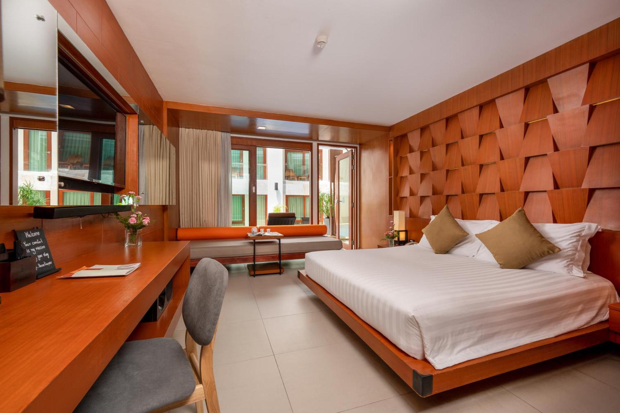 La Flora Resort Patong Kültér fotó